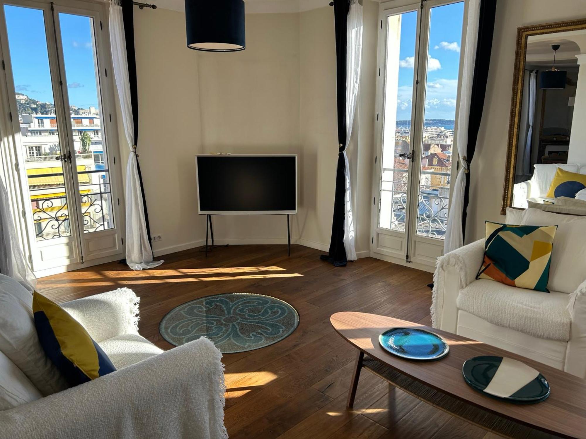 Spacieux Proche Palais Festival Appartement Cannes
